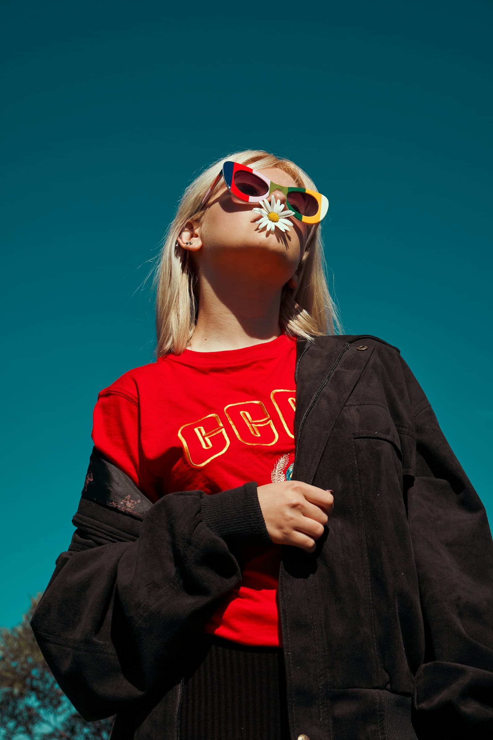 MAVRO editorial oversized streetwear visual